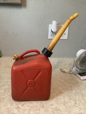 Vintage Scepter 1 Gal. Pre Ban Rear Vent Red Plastic Gas Can Long Spout Canada