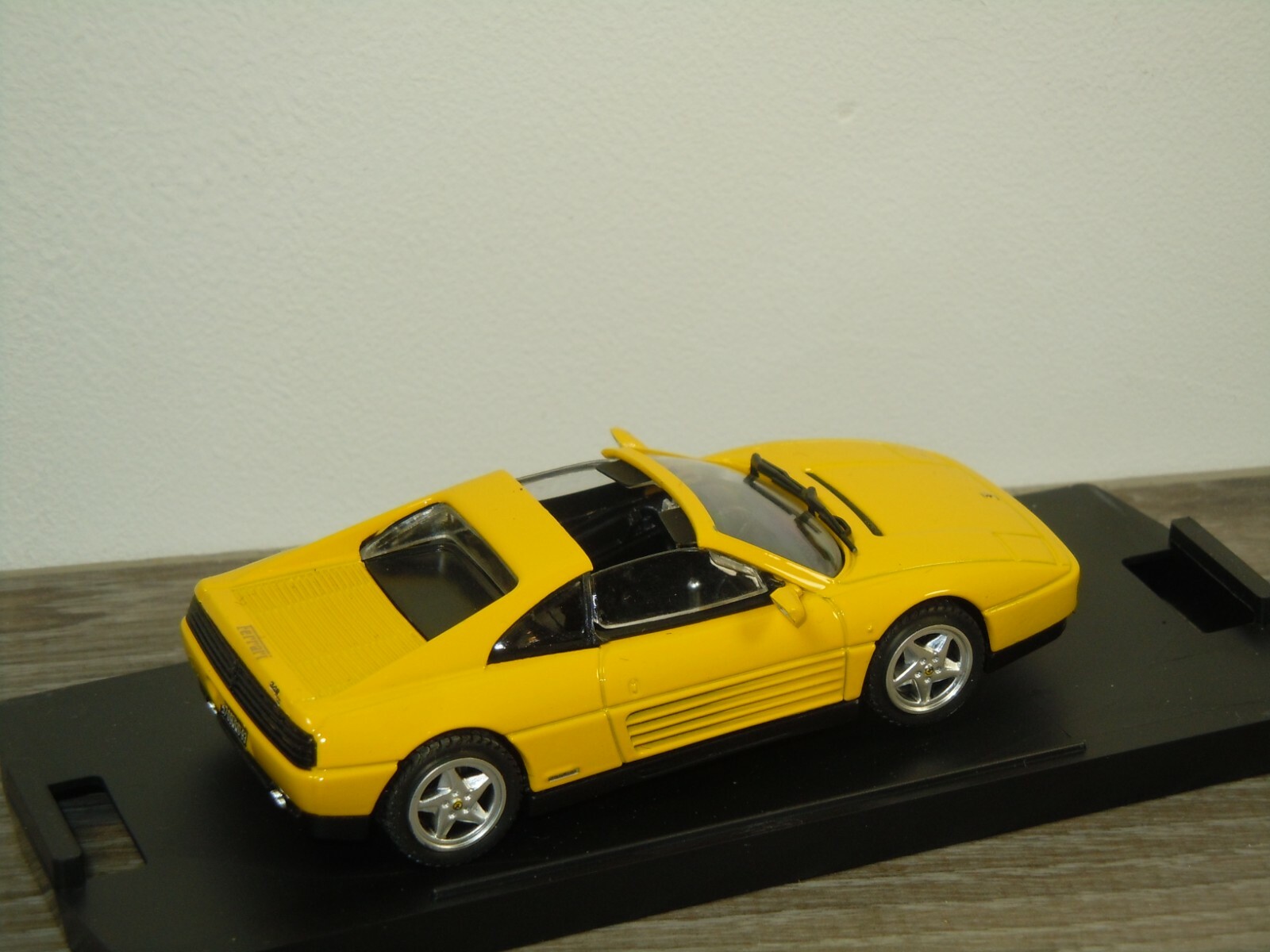 Picture 3 of 4
