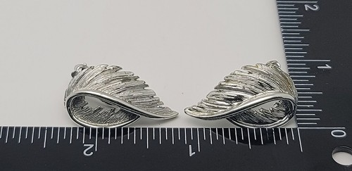 VINTAGE LISNER CLIP EARRINGS SILVERTONE FEATHER WINGS EXCELLENT - (WO-V-0246) - 第 3/4 張圖片