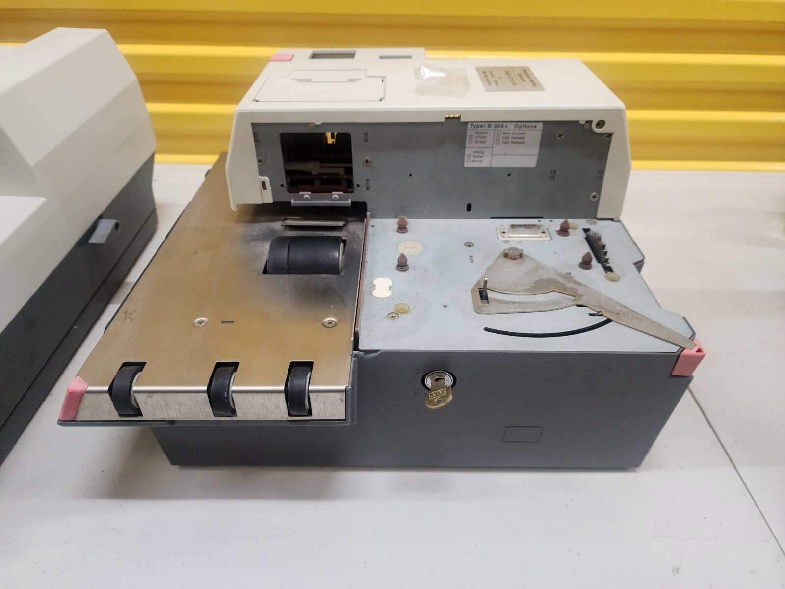 Hasler 320 Plus Envelope Sealing Seal Machine For Parts or Repair