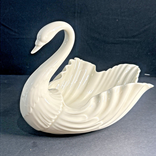 Vtg Medium Lenox Swan Centerpiece 9” Candy Trinket Centerpiece Dish