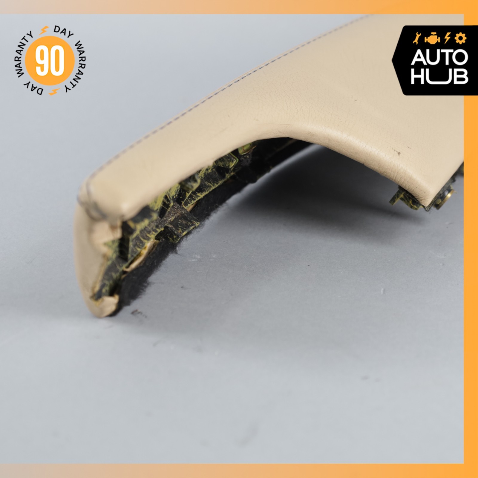 10-15 Maserati GranTurismo M145 Front Left Interior Door Panel Armrest OEM 47k