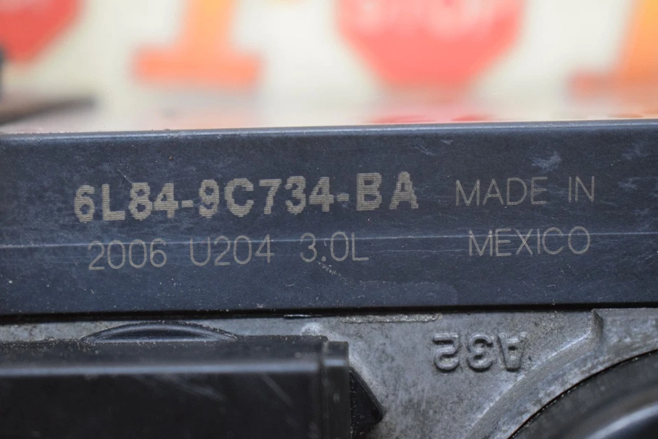 Ford Escape 2005-2008 módulo de control de crucero servo 3,0 L 6L8U-9C735-BA fabricante original Foto 3 de 4