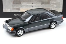 Norev 1/18 Mercedes-Benz 500 E W124 5.0 V8 Sedan Blue/Black Metallic Opening
