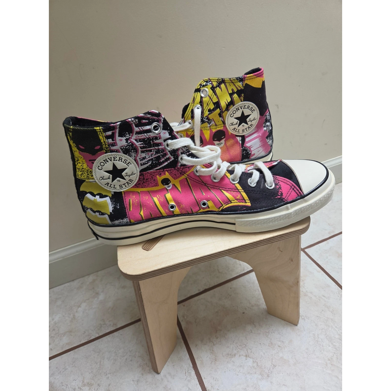 Converse Chuck 70 Hi Batman 80th Anniversary Pink Yellow Black Mens 10.5 167317C