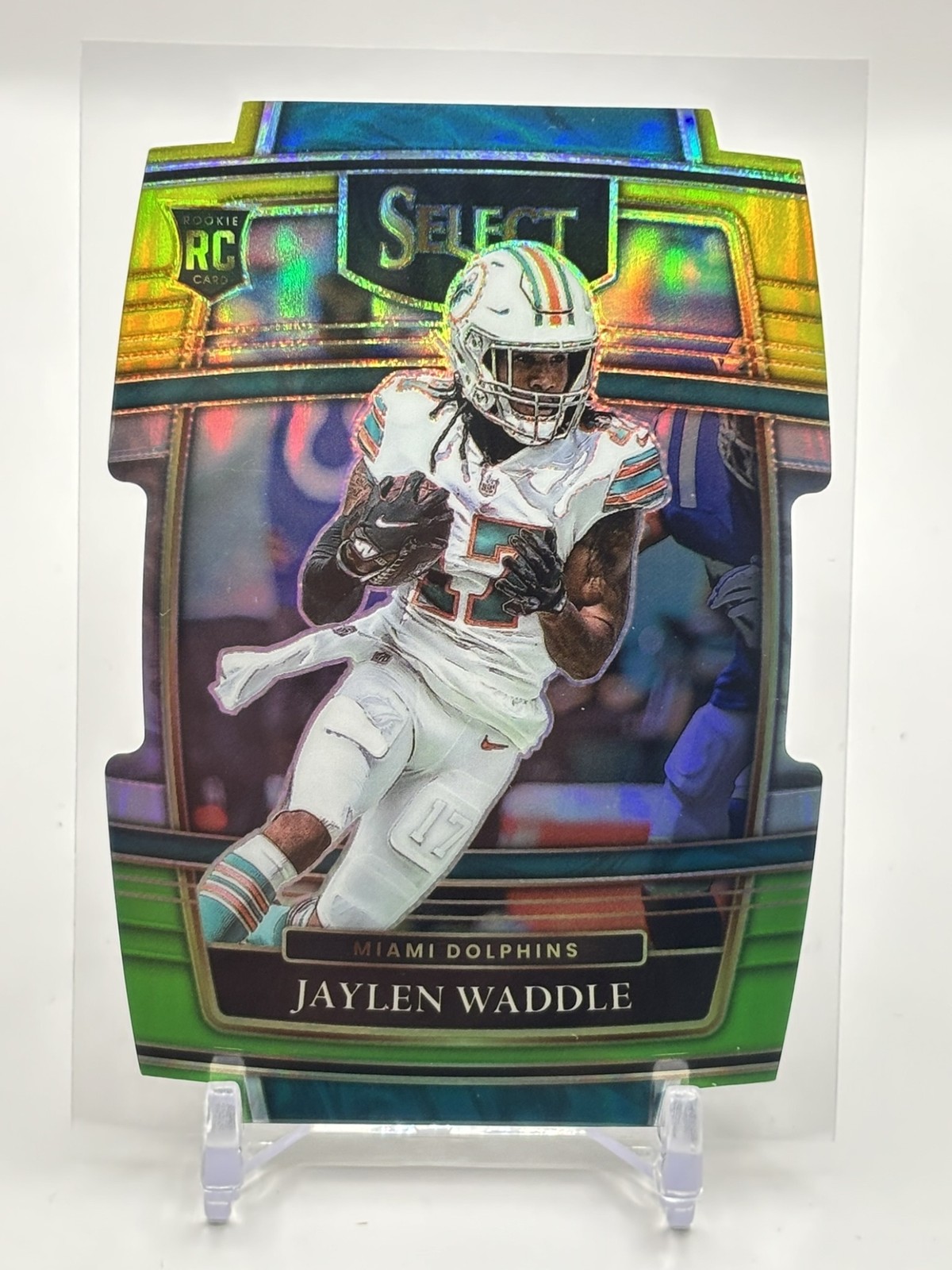 2021 Panini Select Jaylen Waddle #48 Green and Yellow Prizm Die Cut RC Concourse