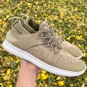 Nike Free Run rn Commuter Talla 9 Flyknit Zapatillas AA1622-201 verde  militar | eBay