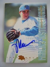 MARC VALDES signed FLORIDA GATORS MARLINS 1994 Classic Gold baseball card AUTO