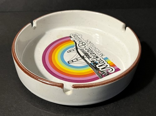 Vintage 5” Michigan Mackinac Bridge Rainbow Pride Ceramic Ashtray Korea - Picture 5 of 5