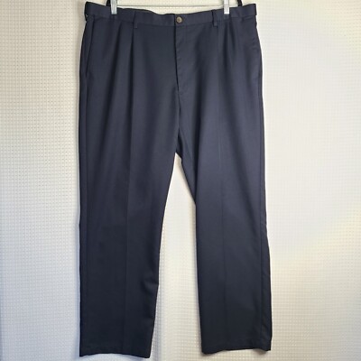 EUC Haggar Classic Fit Cool 18 Mens Dress Pants 44x32 Navy Blue Double  Pleated