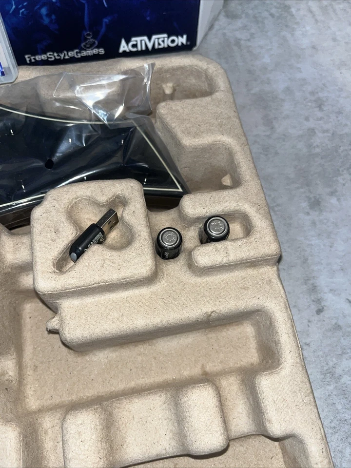 Guitar Hero Live Bundle Sony PlayStation 3 PS3 New in Opened Box - Image 4 of 4