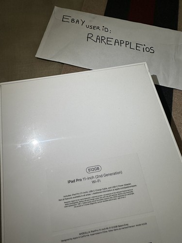 Apple iPad Pro 11” 2nd gen iOS 13.6 512gb WiFi Space Gray A2228 - Picture 2 of 3