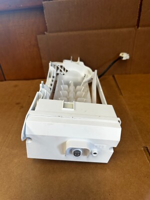 FRIGIDAIRE REFRIGERATOR ICE MAKER PART# A11127913 | eBay