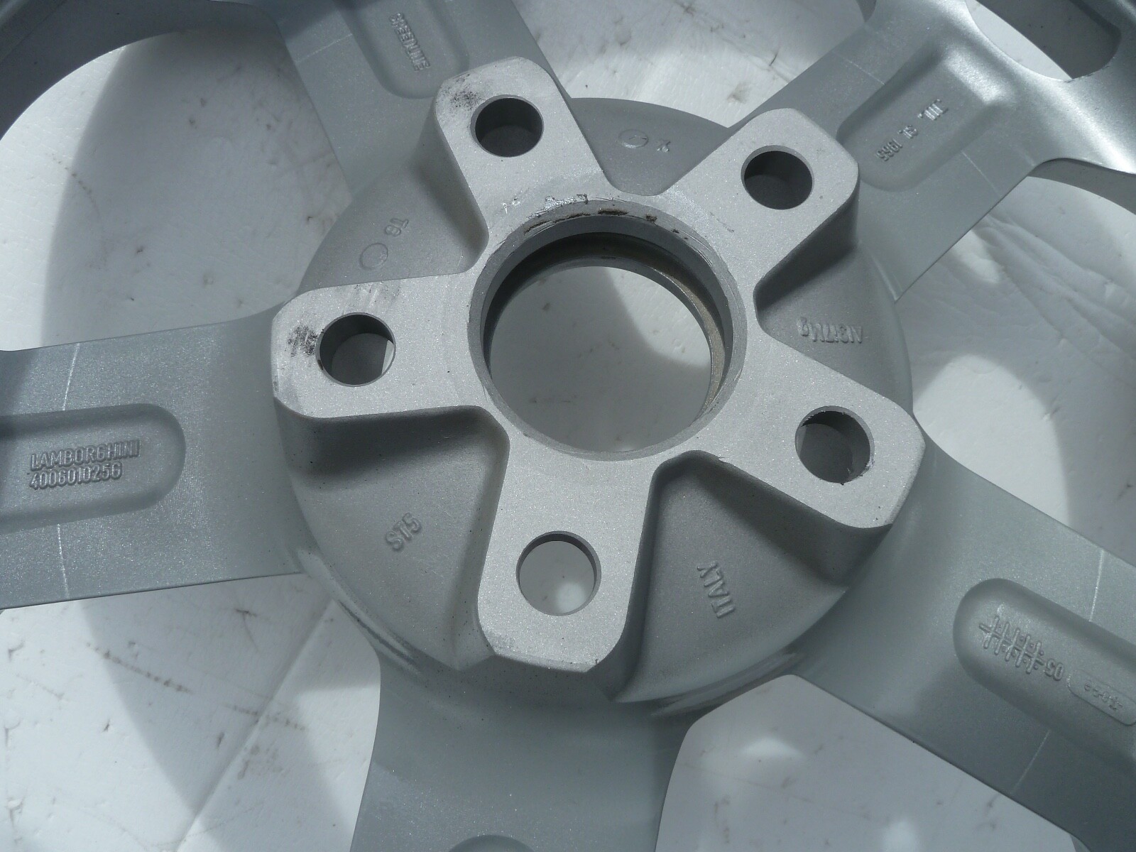 04-2007 LAMBORGHINI GALLARDO CASSIOPEIA 11x19" OEM SILVER WHEEL 19" RIM REAR