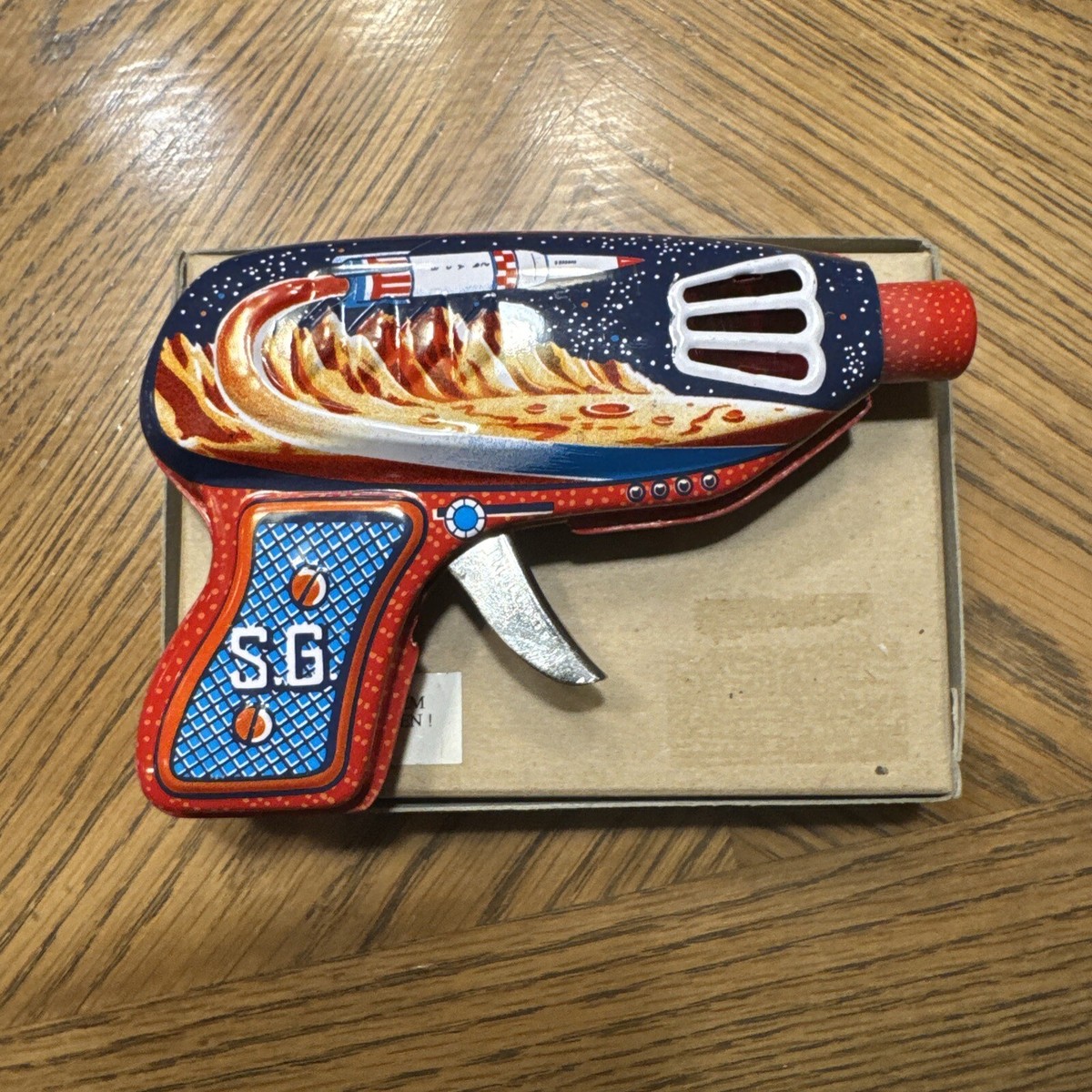 Vintage Litho Tin Friction Space Gun Toy sparkler S.G. Japan Vintage Litho Tin Friction Space Gun Toy sparkler S.G. Japan