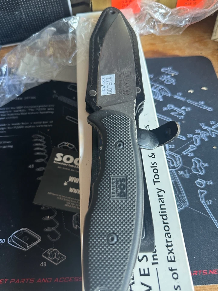 Cuchillo de hoja fija SOG Team Leader TL-02 440C funda de cuero original nuevo en caja Foto 3 de 4