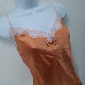 Vintage Victoria's Secret Coral Pink Lace Chemise Slip Dress Lingerie Sz M 