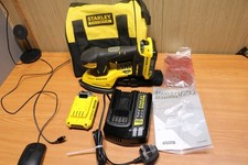 Stanley Fatmax V20 SFMCW221 Levigatrice per dettagli senza fili 18 V batteria agli ioni di litio 2 x 2,0 Ah