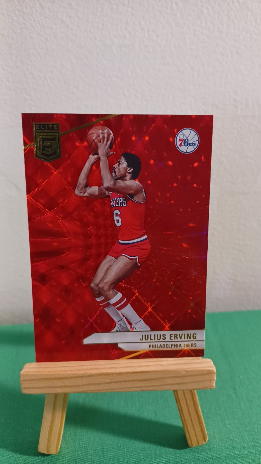 2023-24 Panini Donruss Elite #179 Julius Erving International Philadelphia 76ers