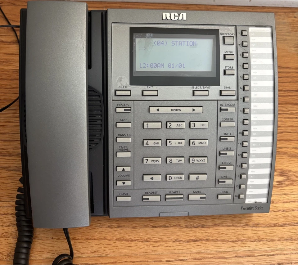 RCA Executive Series Model 25403RE3-A Phones - Image 3 of 4
