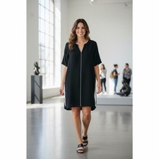 TAHARI NWT Black/White Short Sleeve Shift Dress S