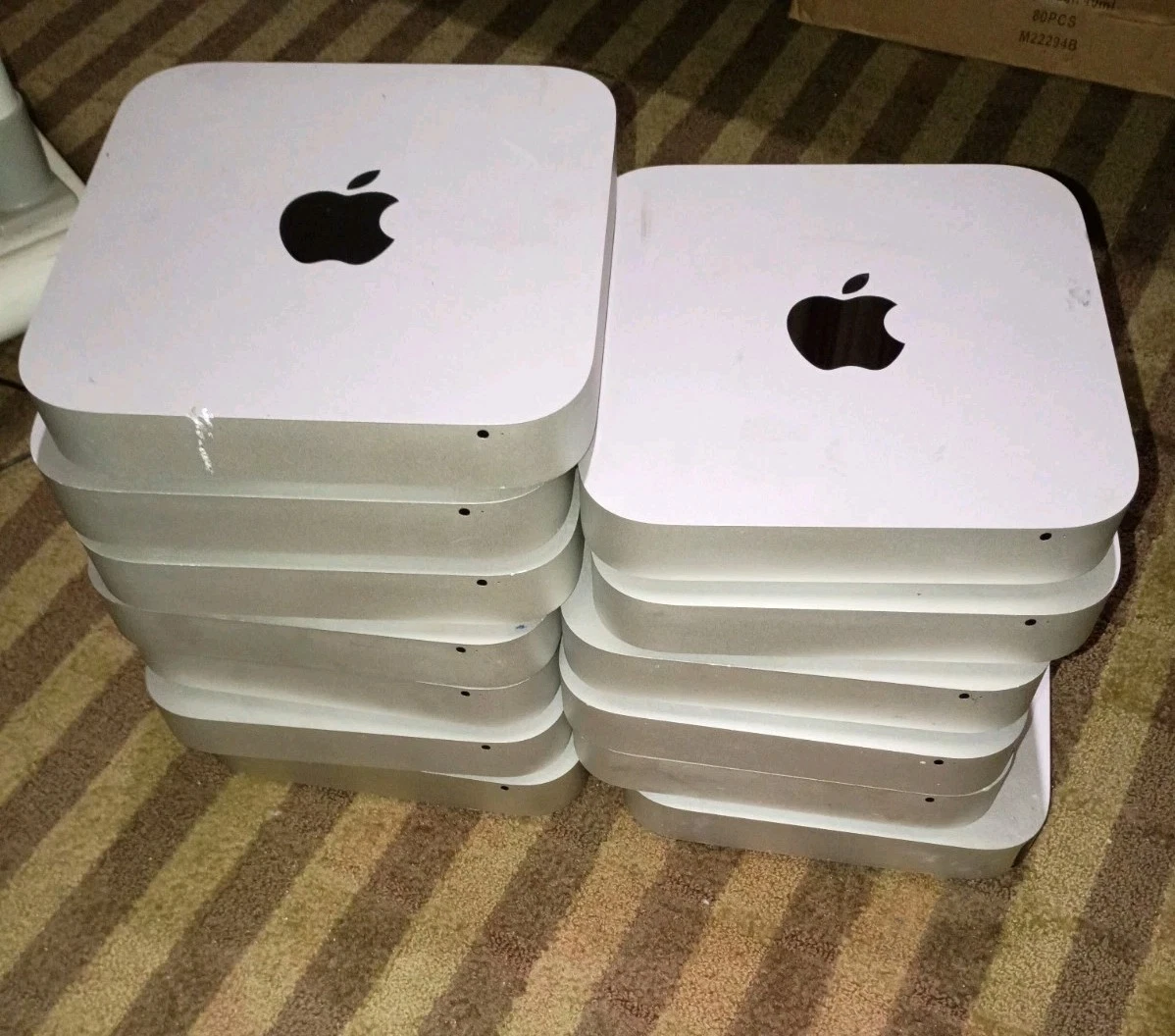 Apple Mac mini 1 TB 8 GB RAM Apple Desktops & All-In-One Computers
