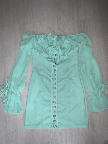 Pretty Little Thing Mint Chiffon Sleeve 