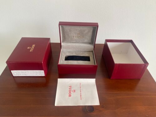 Vintage Tudor Watch Box with Outer Box with Warranty. - Picture 3 of 6
