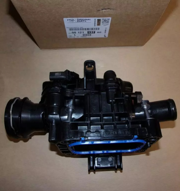 Boîtier thermostat PSA 9812113780 contre la surchauffe moteur du Citroën Berlingo 1.5HDi