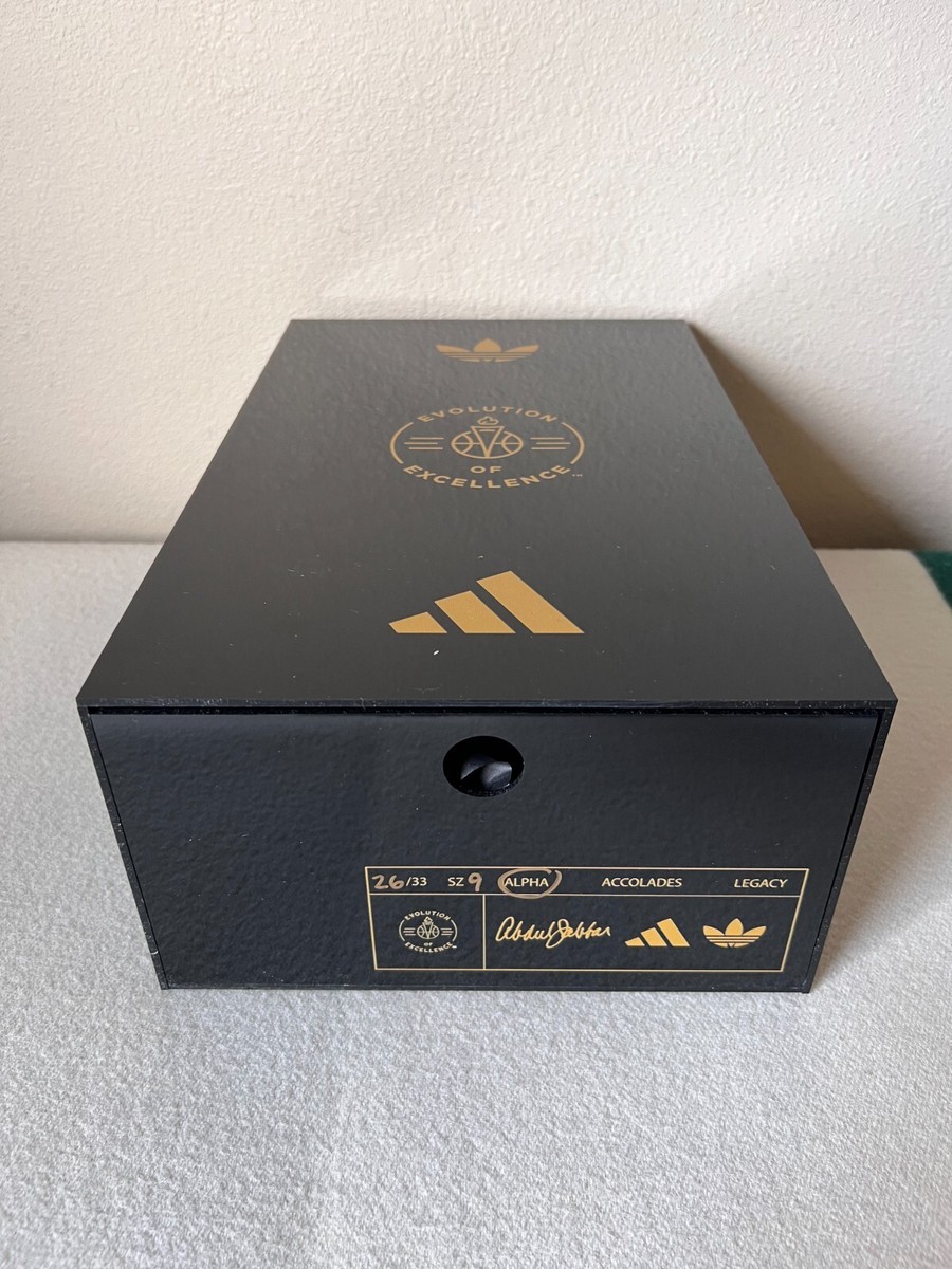 Adidas x Kareem Abdul-Jabbar Forum Low - Size 9 - Blue - Pair 26