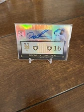 2010 Topps Tribute Relic Auto /99 Dwight Gooden #TAR-DGO3 Auto