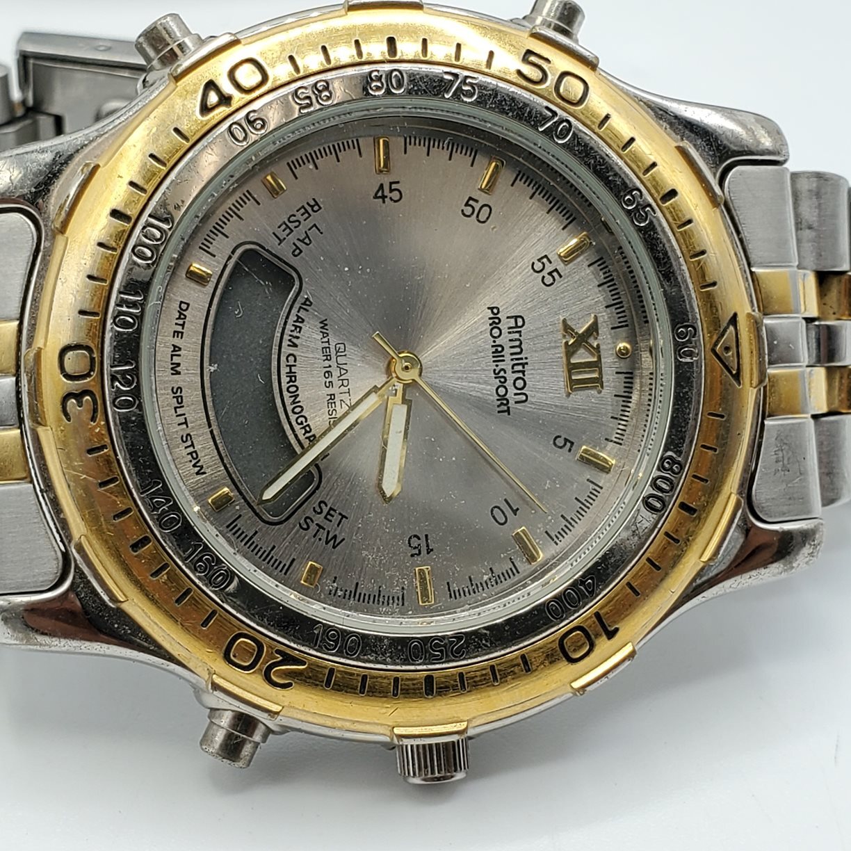 1.4lb Armitron T. H i l f i g e r Date Dial Untested Watch Lot