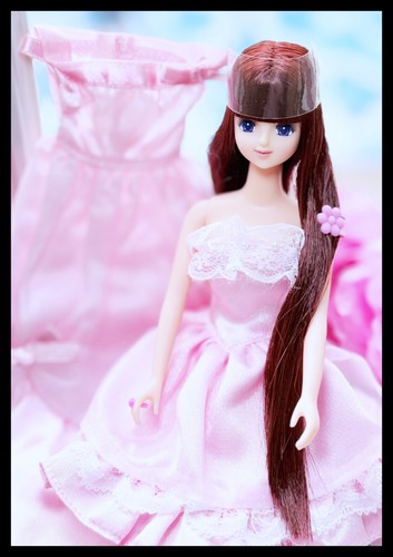 Takara Japan Jenny Eighteen Original Licca Castle Doll Red Brown Hair 2 Dresses - Picture 7 of 17