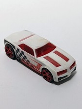 Hot Wheels Mattel 2005 Bully Goat Car White Red