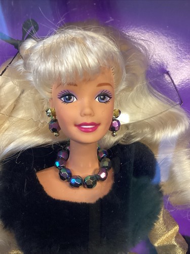 Evening Majesty Barbie 1996 - 17235 - caja original dañada sin abrir - Imagen 4 de 16