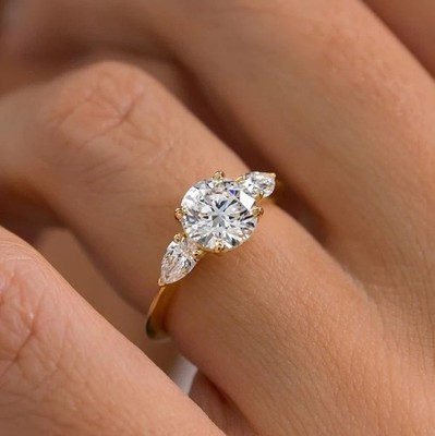 2.50CT Round Cut Diamond Three Stone Wedding Ring 14K Yellow Gold Finish Size 7