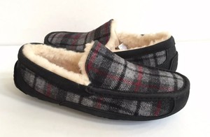 ugg ascot plaid