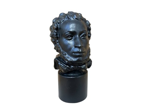 Figura de Pushkin A.S. Escritor de busto, poeta. Decoración del hogar. Figura vintage. - Imagen 12 de 17
