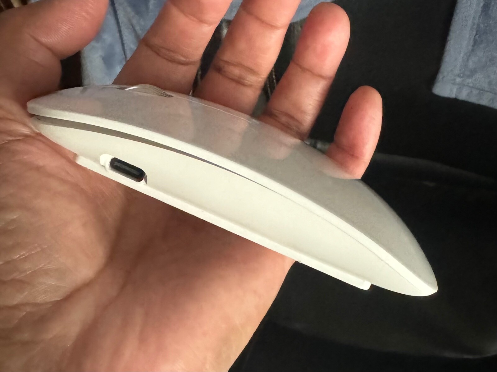 Slim Wireless Mouse for Laptop and PC with Silent Click-image