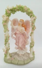 ROMAN INC,SERAPHIN CLASSICS HEAVEN ON EARTH CASSANDRA ANGEL FIGURINE