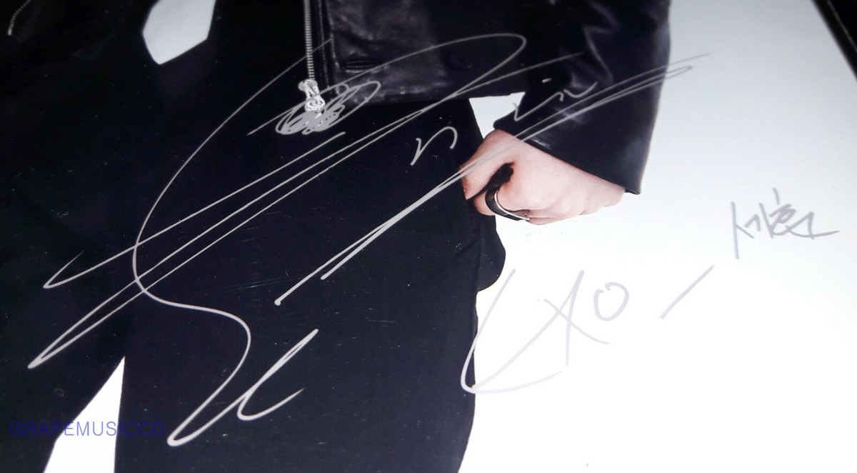 EXO SMTOWN COEX Artium SUM OFFICIAL GOODS SEHUN AUTOGRAPH PHOTO