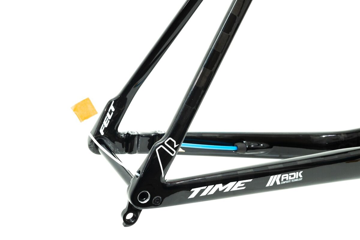 Felt AR1 Disc Rally-UHC Pro Team Aero Carbon Road Bike Felt AR1 Disc Rally-UHC Pro Team Aero Carbon Road Bike
