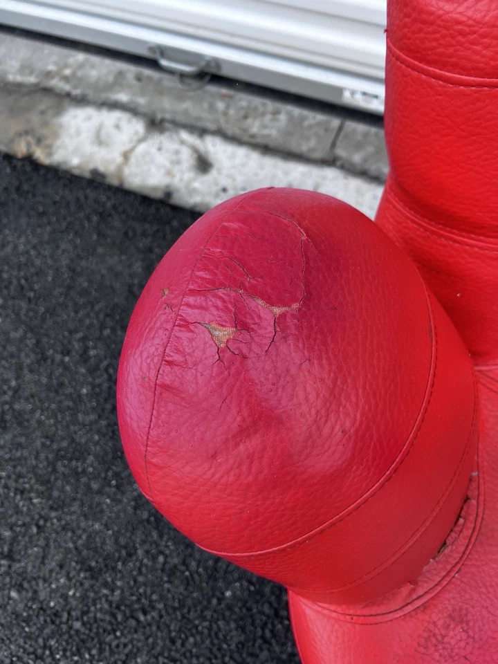 Red Soft Pop Art HAND SHAPED Swivel CHAIR Retro Max West Pickup Only Nj - Image 3 of 4