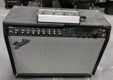 FENDER CYBER TWIN WITH FOOT PEDAL 