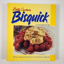 Betty Crocker Bisquick Cookbook Easy Baking Recipes Hardcover Book Betty Crocker