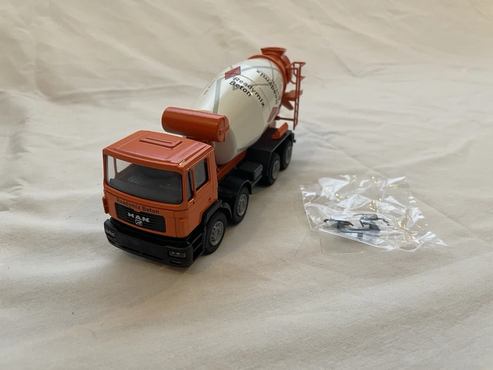 Conrad No. Misturador de concreto 61111/01 masculino 4 eixos Readymix - Imagem 2 de 4