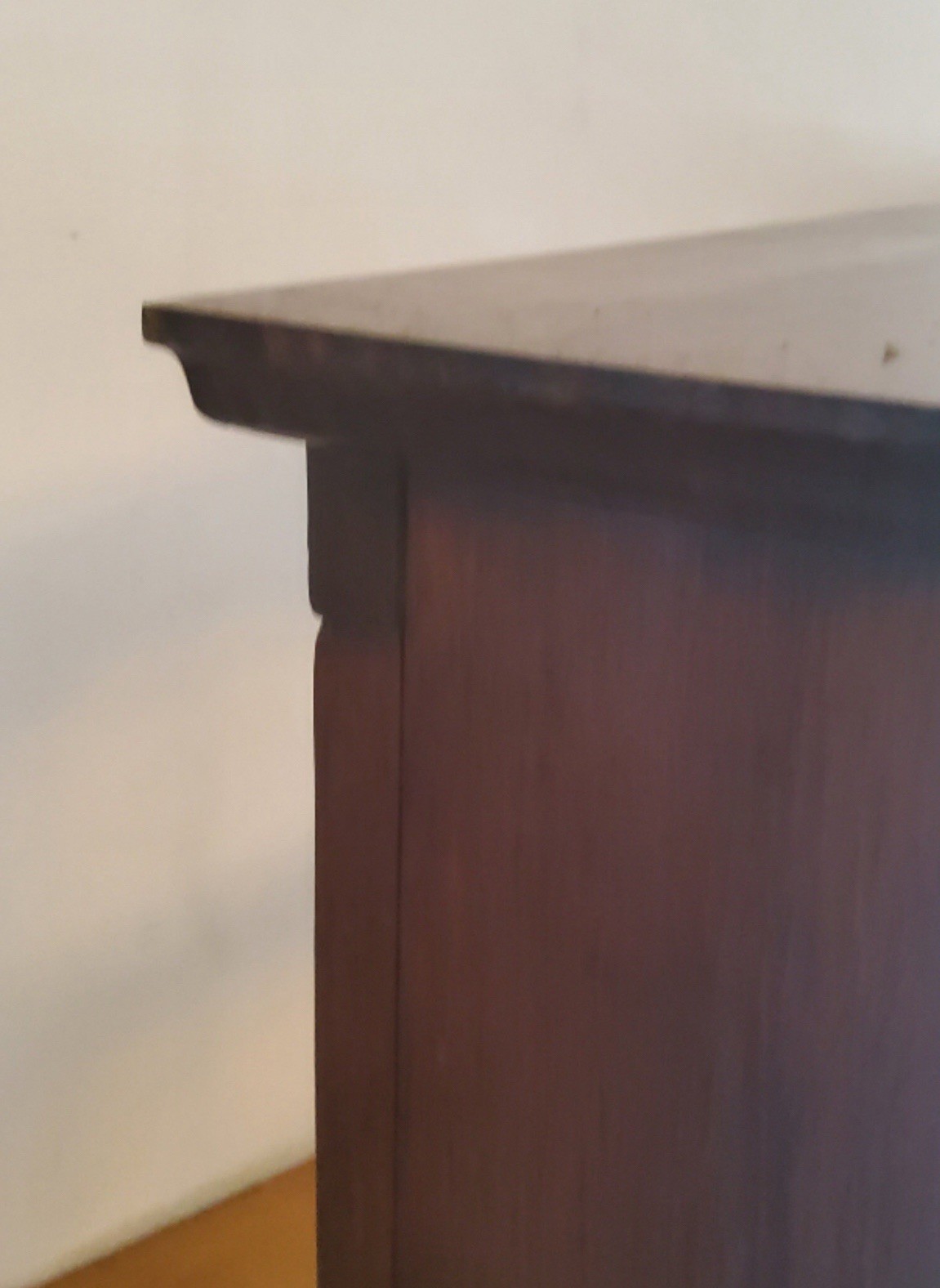 Vtg GREAT CONDITION 18 Teacup Saucer Curio Wall Mount Display Shelf Wood Heart