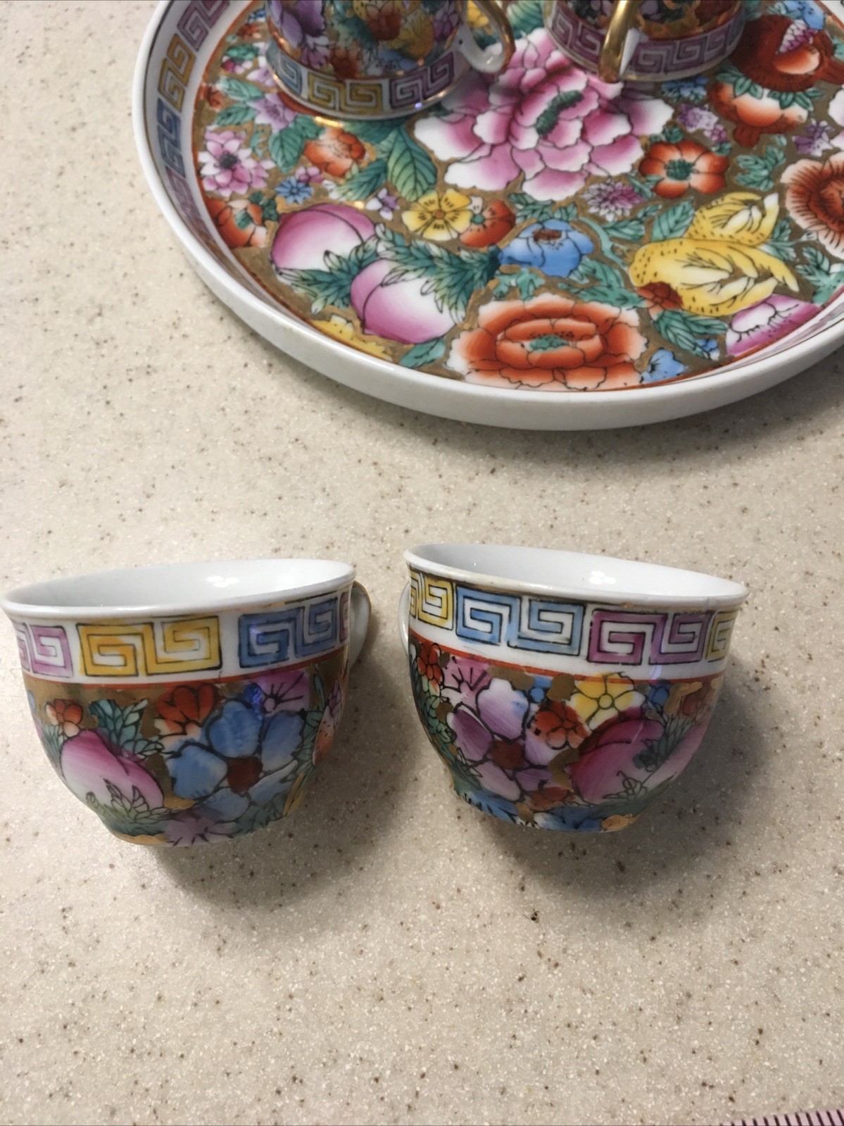 VTG GOLD TRIM Porcelain TEA CUPS W/Serve plate Oriental Hand Painted ! SEE PICS!