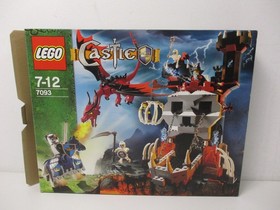 (AH 4) LEGO 7093 Skeleton Tower Castle Fantasy Era with original box and BA