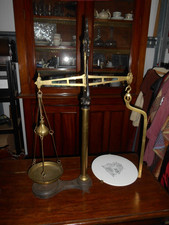 Antique 32" High W & T  Avery Brass & Cast Iron 7lb Co-op Shop Balance Scales